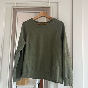 Comfy green sweater